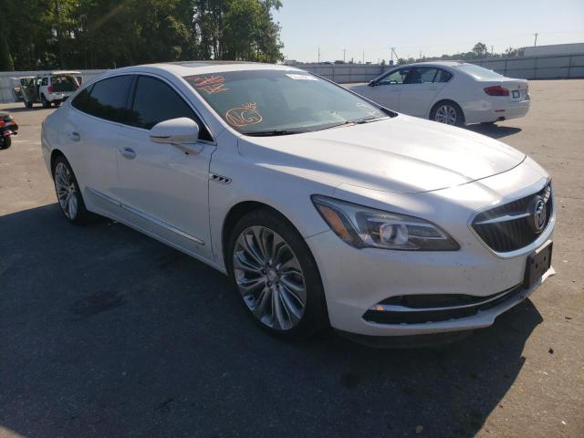 Image 1 of Buick Lacrosse Essence 2017 with VIN 1G4ZP5SS8HU196395