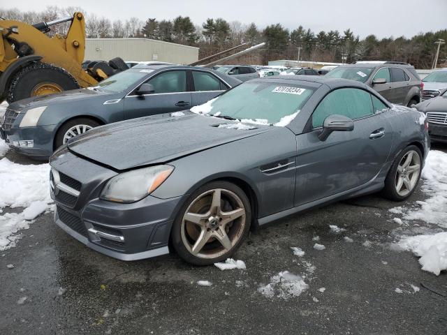 Image 1 of 2016 MERCEDES-BENZ SLK-CLASS 300 2016 with VIN WDDPK3JA9GF123729