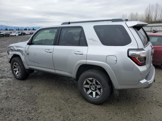 Изображение 2 2023 TOYOTA 4RUNNER SE 2023 с VIN JTEPU5JR3P6170434
