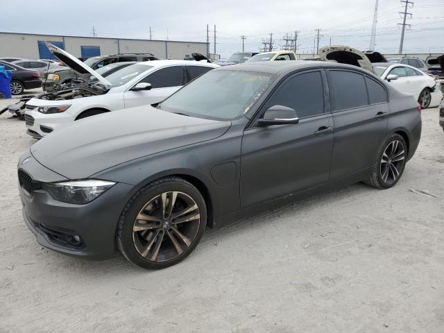 Изображение 2018 BMW 330E  2018