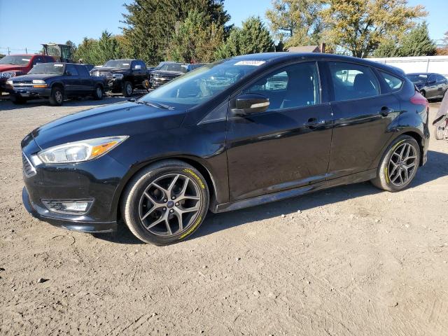 Image 1 of 2016 FORD FOCUS SE 2016 with VIN 1FADP3K28GL371077