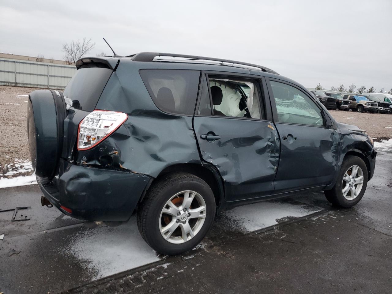 Obraz 3 z 2011 TOYOTA RAV4  2011 z VIN 2T3BK4DV1BW059914