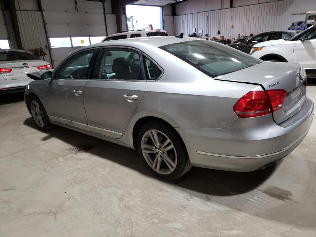 Image 2 of 2013 VOLKSWAGEN PASSAT SE 2013 with VIN 1VWBN7A30DC034307