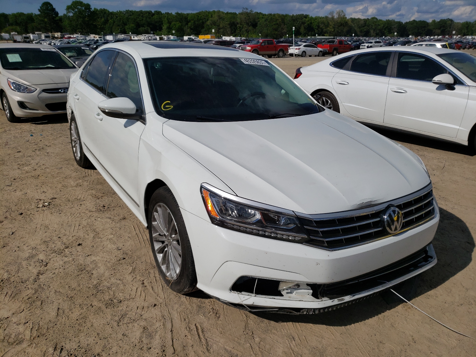 2016 VOLKSWAGEN PASSAT SE 2016 image