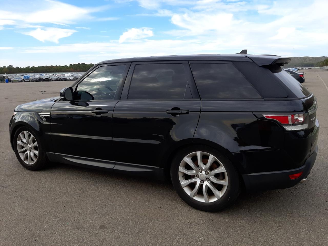 Obraz 2 z 2016 LAND ROVER RANGE ROVER SPORT HSE 2016 z VIN SALWR2VF7GA546946