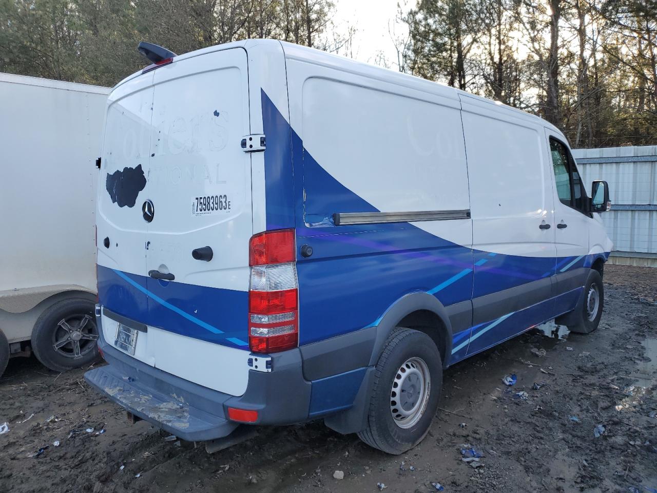 Image 3 of 2016 MERCEDES-BENZ SPRINTER 2500 2016 with VIN WD3PE7DD2GP194676