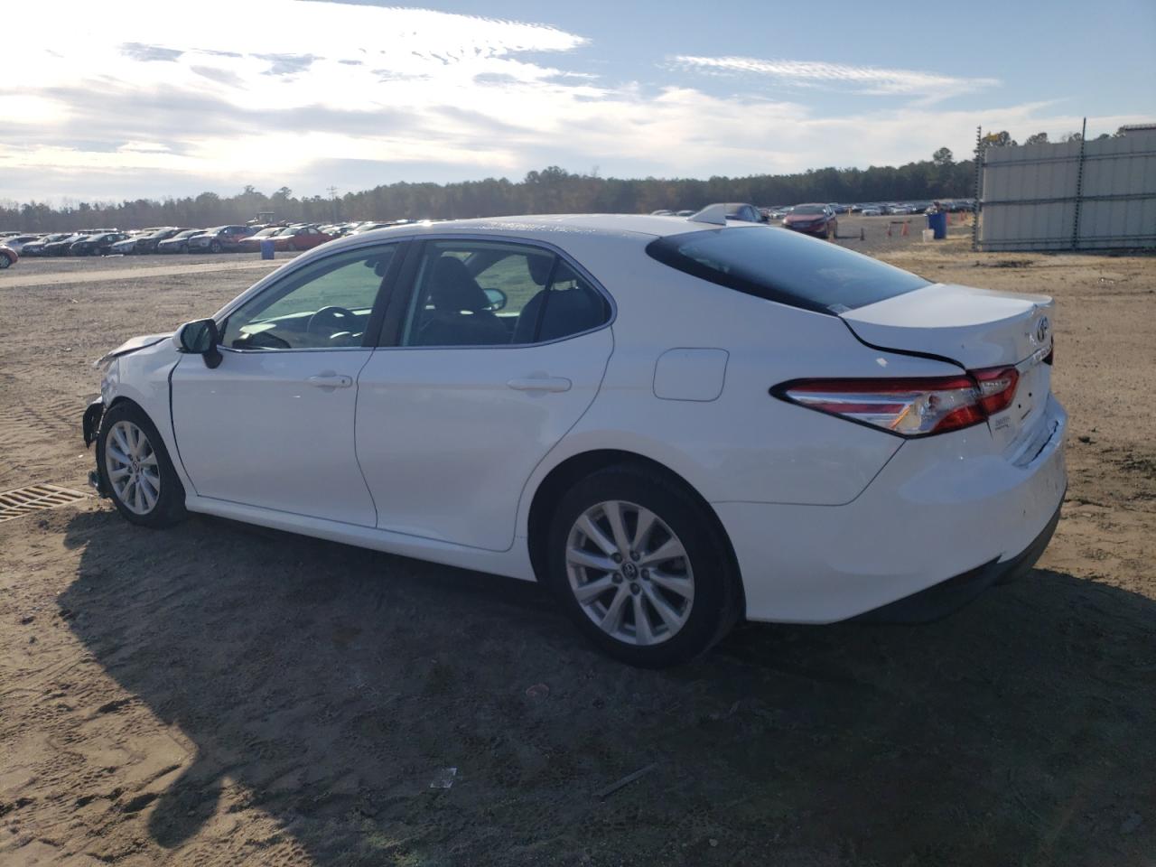 Image 2 of 2019 TOYOTA CAMRY L 2019 with VIN 4T1B11HKXKU172898