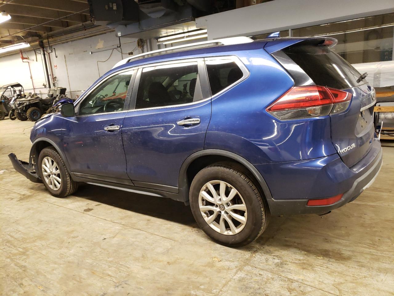 Изображение 2 2018 NISSAN ROGUE S 2018 с VIN 5N1AT2MV2JC759368