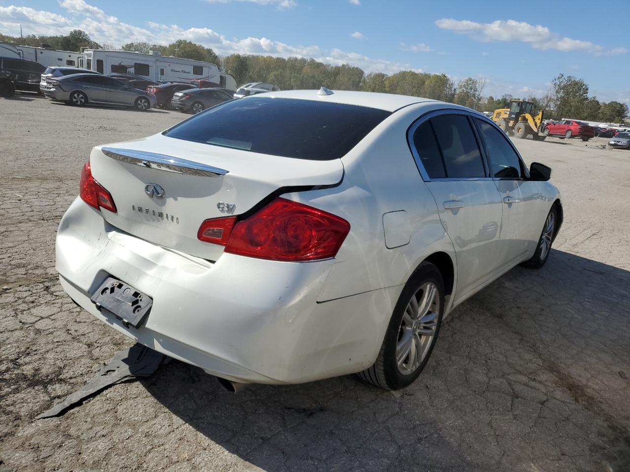 Obraz 3 z Infiniti G37 Base 2011 z VIN JN1CV6AP0BM500770