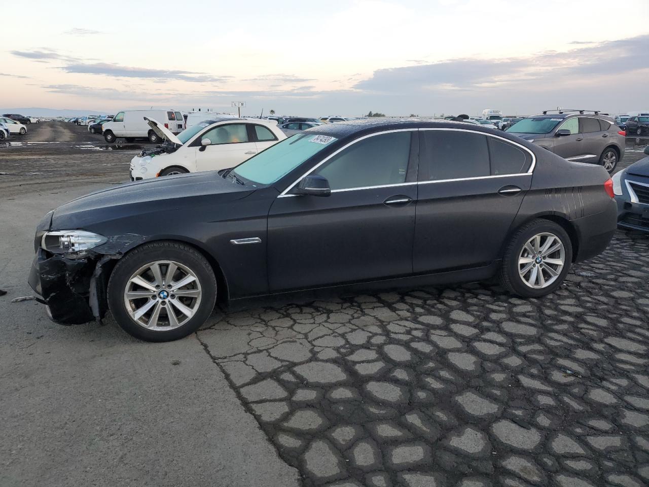 Изображение 1 2014 BMW 528 XI 2014 с VIN WBA5A7C55ED615532