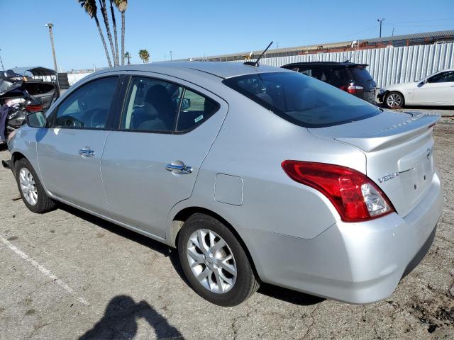 Obraz 2 z 2018 NISSAN VERSA S 2018 z VIN 3N1CN7AP8JL802595