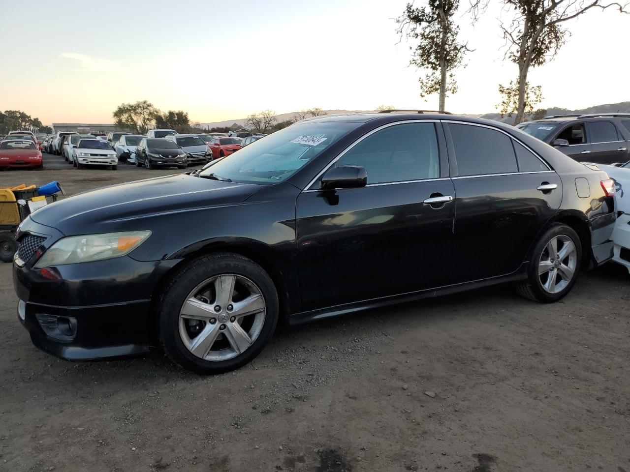 Image 1 of Toyota Camry Base 2010 with VIN 4T1BF3EK6AU099061