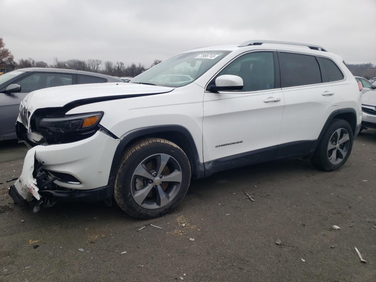 Image 1 of 2019 JEEP CHEROKEE LIMITED 2019 with VIN 1C4PJMDN6KD179925