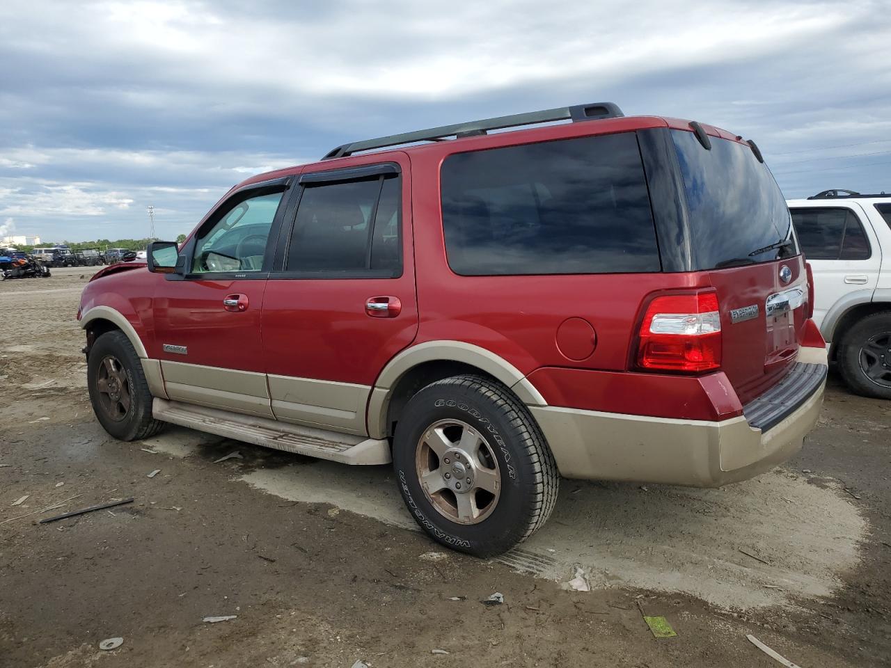 Image 2 of 2007 FORD EXPEDITION EDDIE BAUER 2007 with VIN 1FMFU17597LA53936