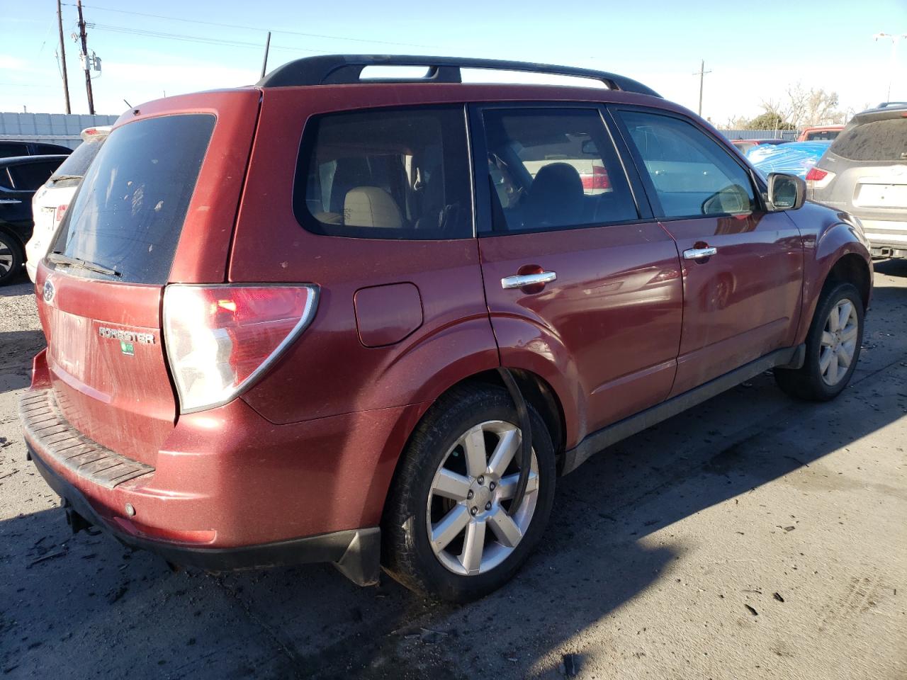 Image 3 of 2010 SUBARU FORESTER 2.5X PREMIUM 2010 with VIN JF2SH6CCXAG701469