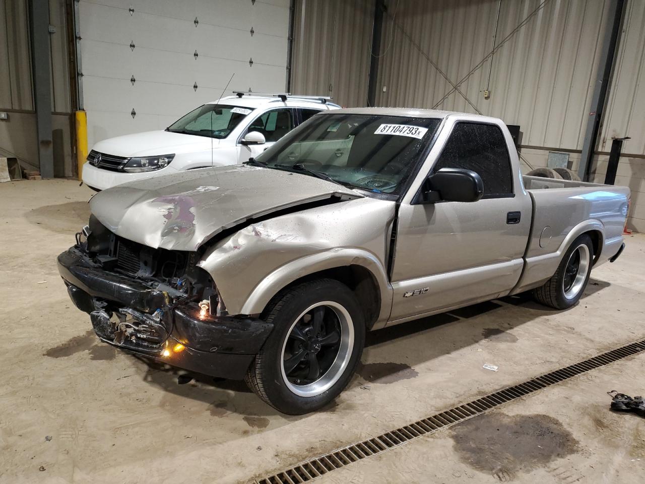 Изображение 1 2002 CHEVROLET S TRUCK S10 2002 с VIN 1GCCS145628239219