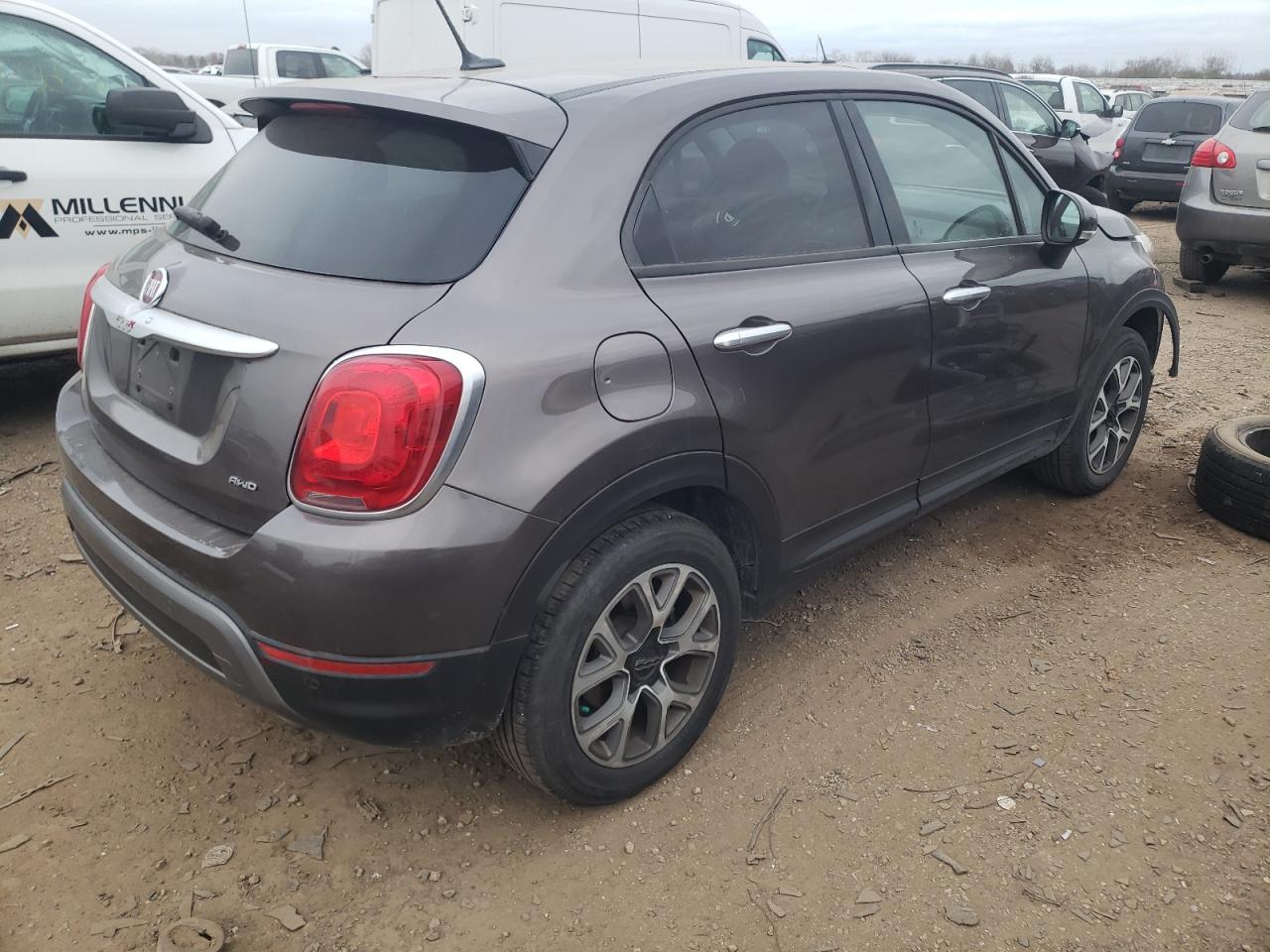 Obraz 3 z 2016 FIAT 500X TREKKING 2016 z VIN ZFBCFYCT9GP451688