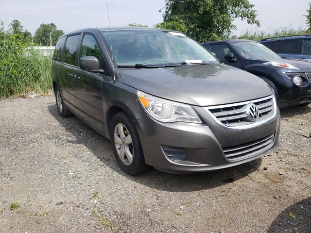 Изображение 1 2010 VOLKSWAGEN ROUTAN SE 2010 с VIN 2V4RW3D19AR393102