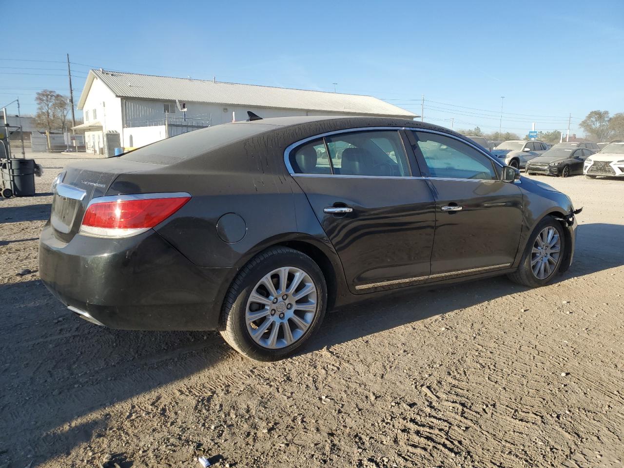 Изображение 3 2013 BUICK LACROSSE  2013 с VIN 1G4GC5E33DF292182