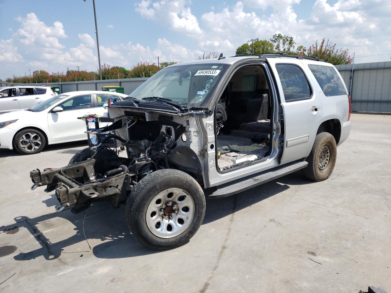 Изображение 1 Chevrolet Tahoe C1500 Lt 2012 с VIN 1GNSCBE04CR252961