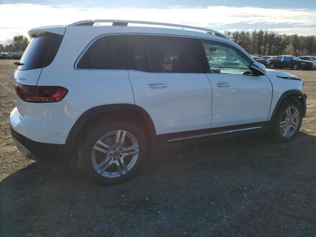 Image 3 of 2020 MERCEDES-BENZ GLB 250 4MATIC 2020 with VIN W1N4M4HB3LW014049