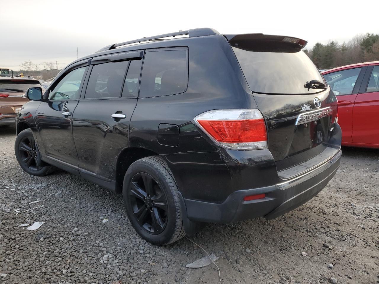 Image 2 of 2011 TOYOTA HIGHLANDER LIMITED 2011 with VIN 5TDDK3EH6BS065897