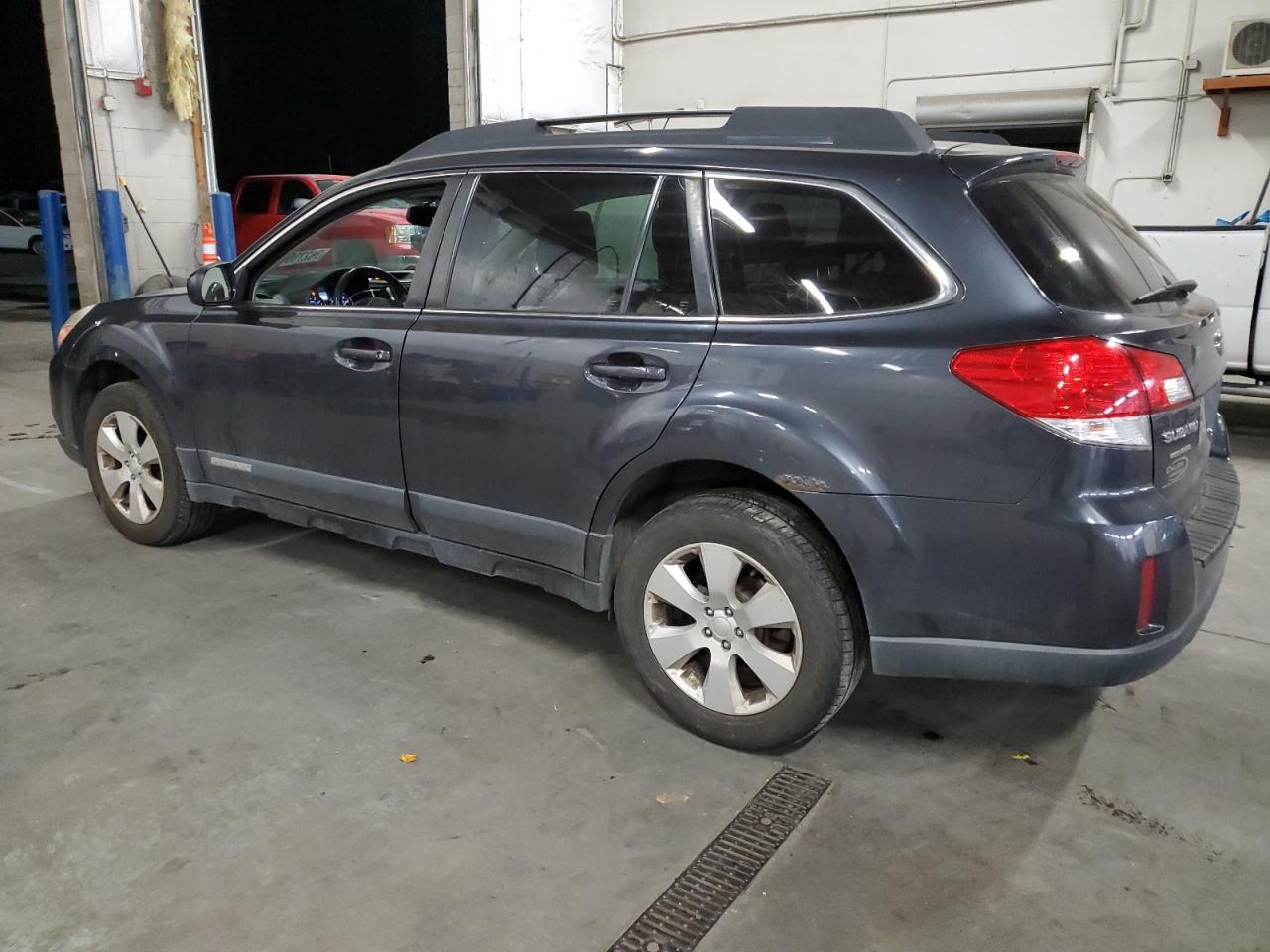 Image 2 of 2012 SUBARU OUTBACK 2.5I PREMIUM 2012 with VIN 4S4BRCCC0C1234039