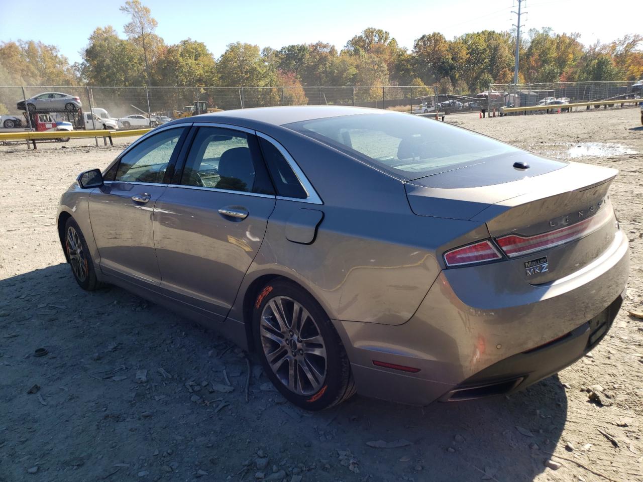 Image 2 of 2015 LINCOLN MKZ  2015 with VIN 3LN6L2G92FR610519