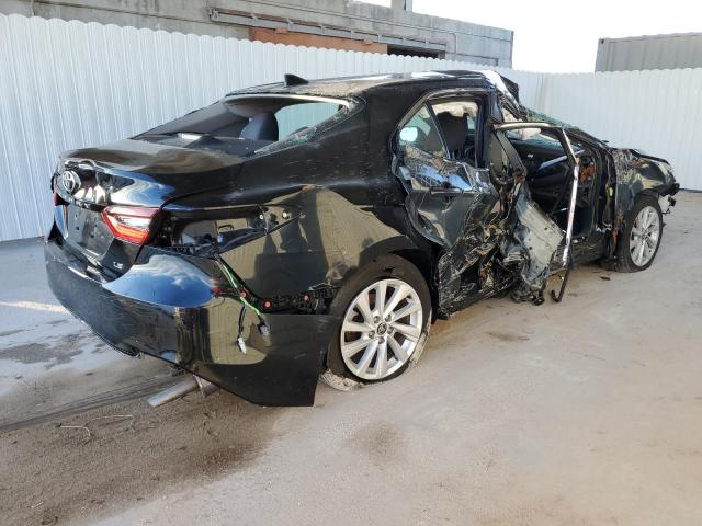 Image 3 of 2022 TOYOTA CAMRY LE 2022 with VIN 4T1C11AK3NU076033
