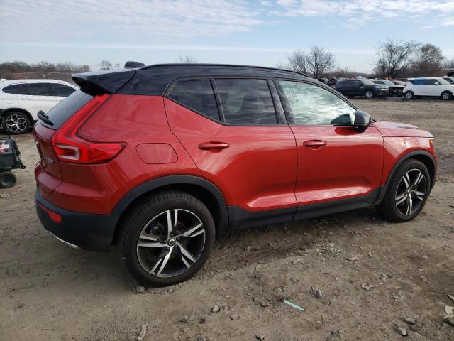Image 3 of 2020 VOLVO XC40 T5 R-DESIGN 2020 with VIN YV4162UM5L2187236