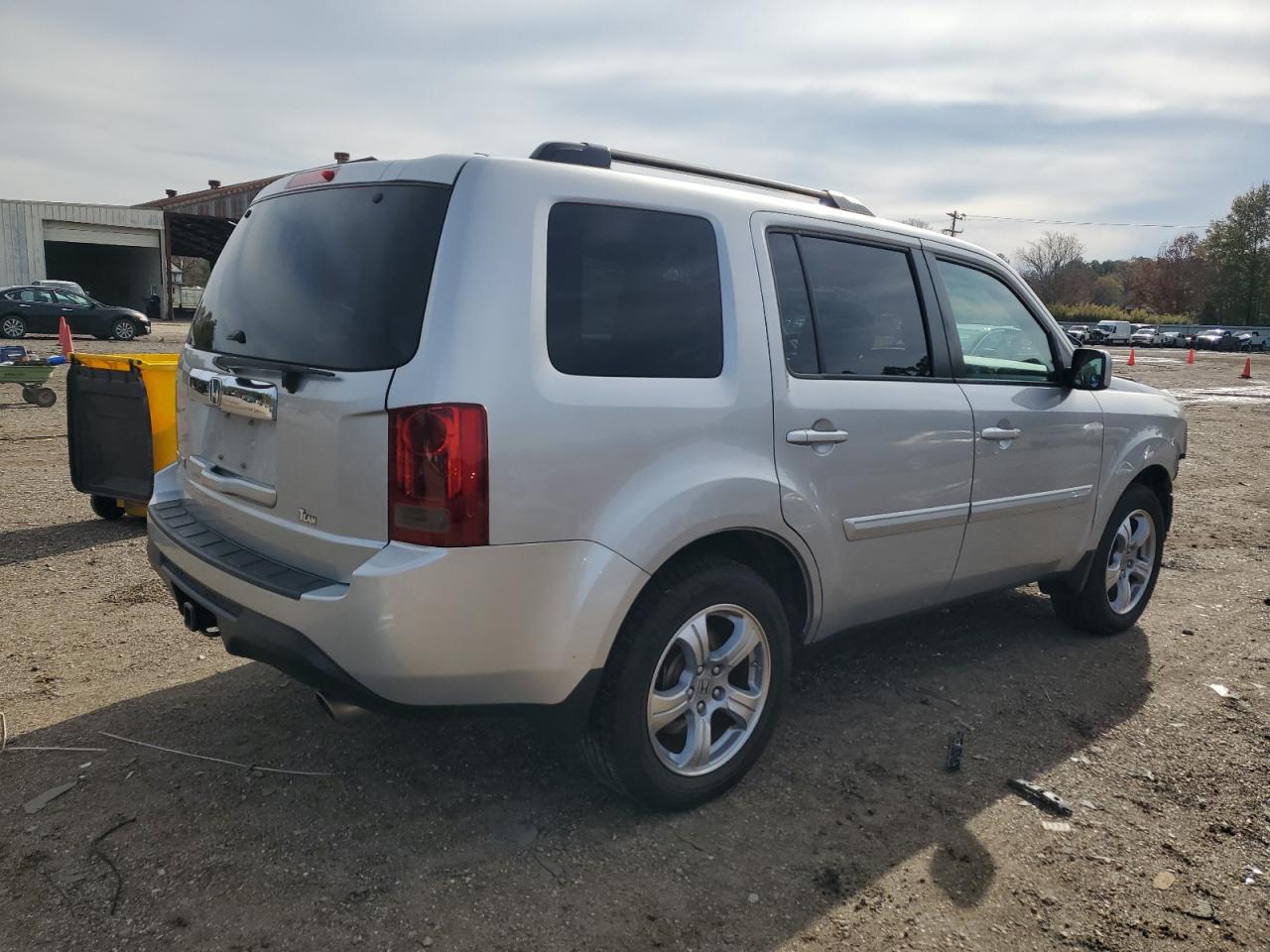 Изображение 3 2012 HONDA PILOT EX 2012 с VIN 5FNYF3H43CB033087