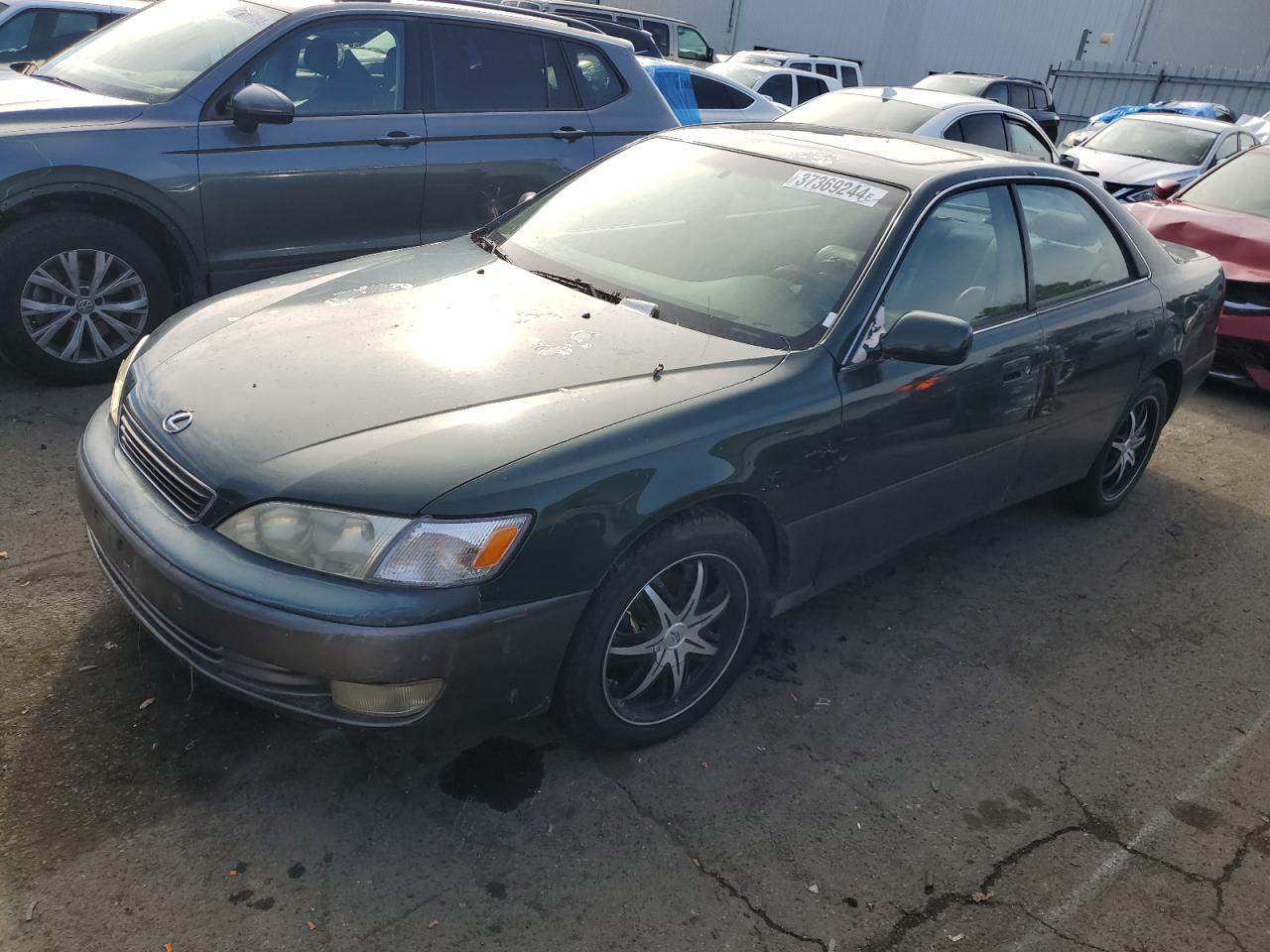 Изображение 1 1999 LEXUS ES 300 1999 с VIN JT8BF28G8X0181037