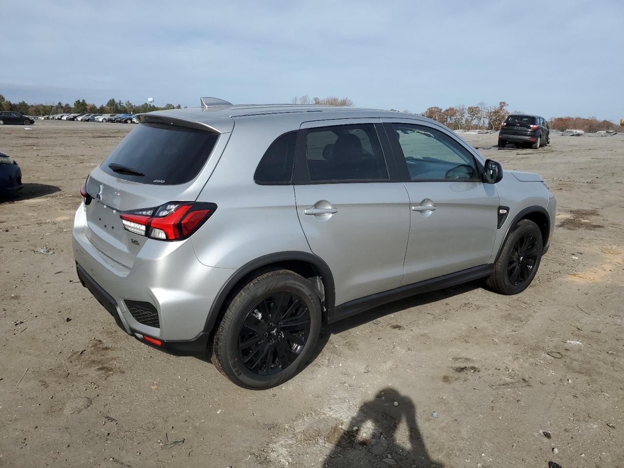 Obraz 3 z 2023 MITSUBISHI OUTLANDER SPORT S/SE 2023 z VIN JA4ARUAU8PU014194
