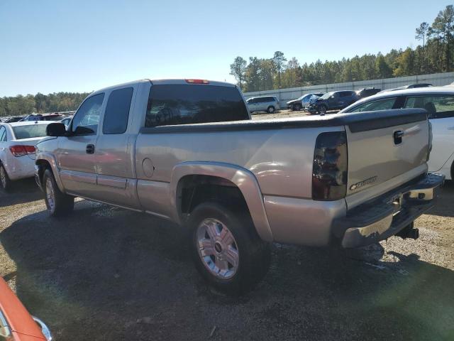Image 2 of 2006 CHEVROLET SILVERADO K1500 2006 with VIN 1GCEK19Z46Z299679