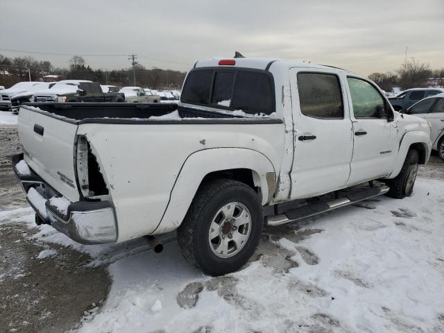 Obraz 3 z 2015 TOYOTA TACOMA DOUBLE CAB PRERUNNER 2015 z VIN 5TFJU4GN9FX067701
