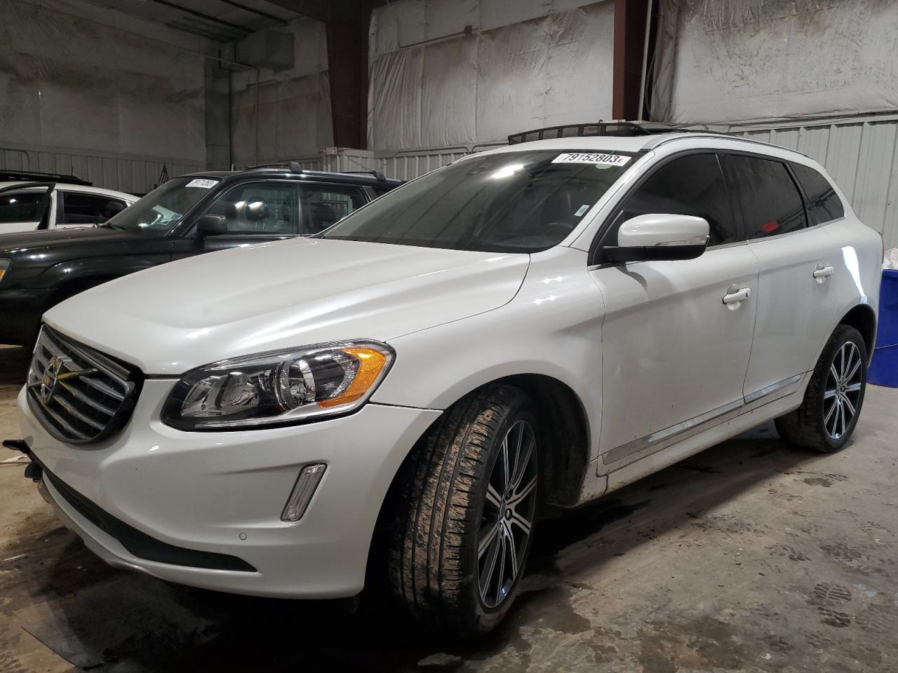 Image 1 of 2015 VOLVO XC60 T5 PREMIER 2015 with VIN YV440MDK6F2761338