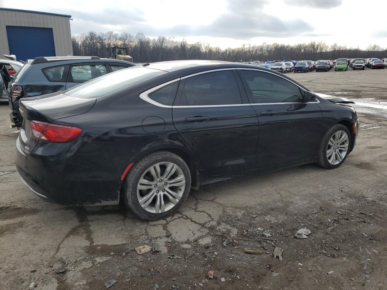 Image 3 of 2015 CHRYSLER 200 LIMITED 2015 with VIN 1C3CCCAB0FN620613