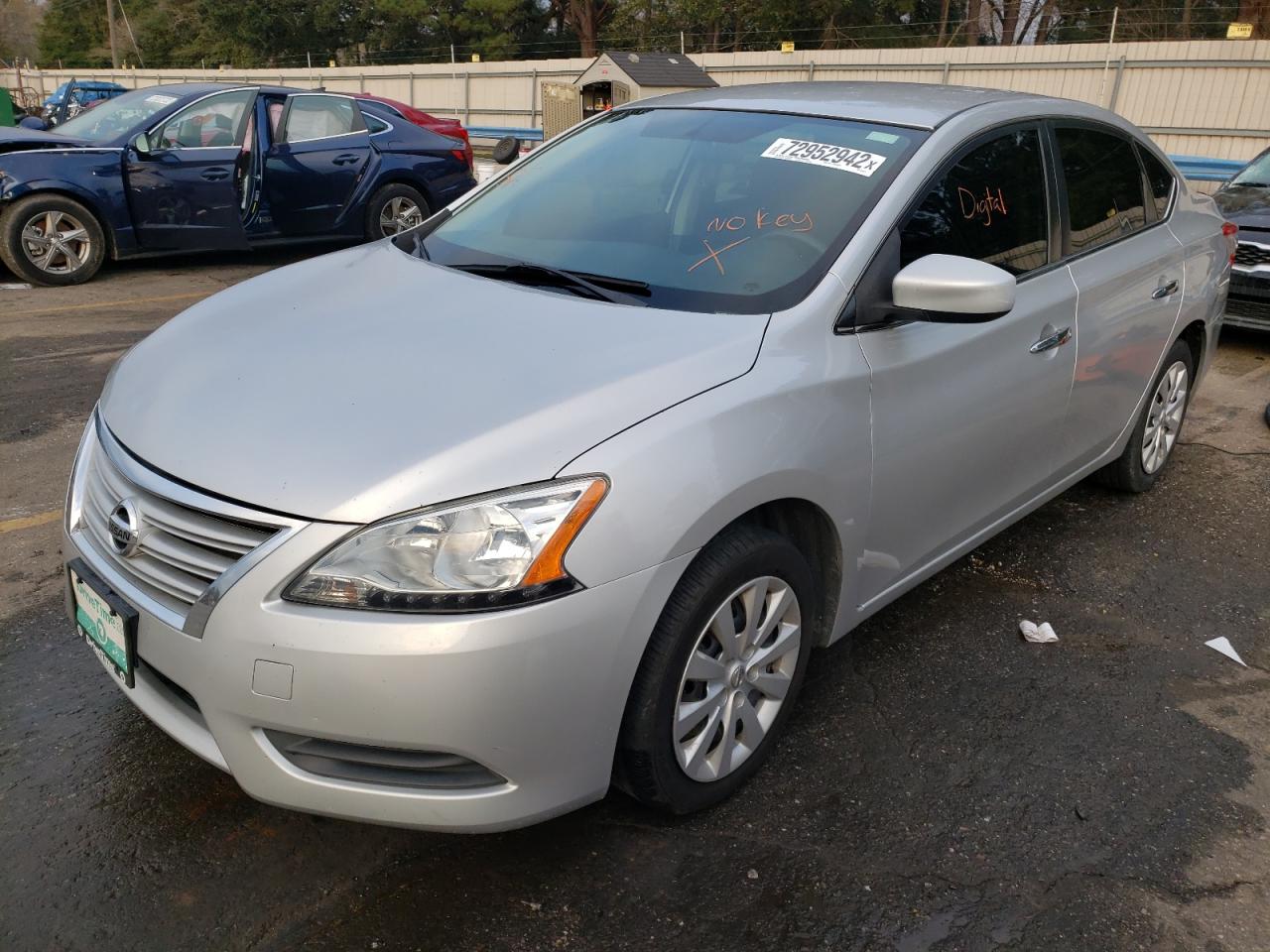 Изображение 1 2015 NISSAN SENTRA S 2015 с VIN 3N1AB7AP7FL652213