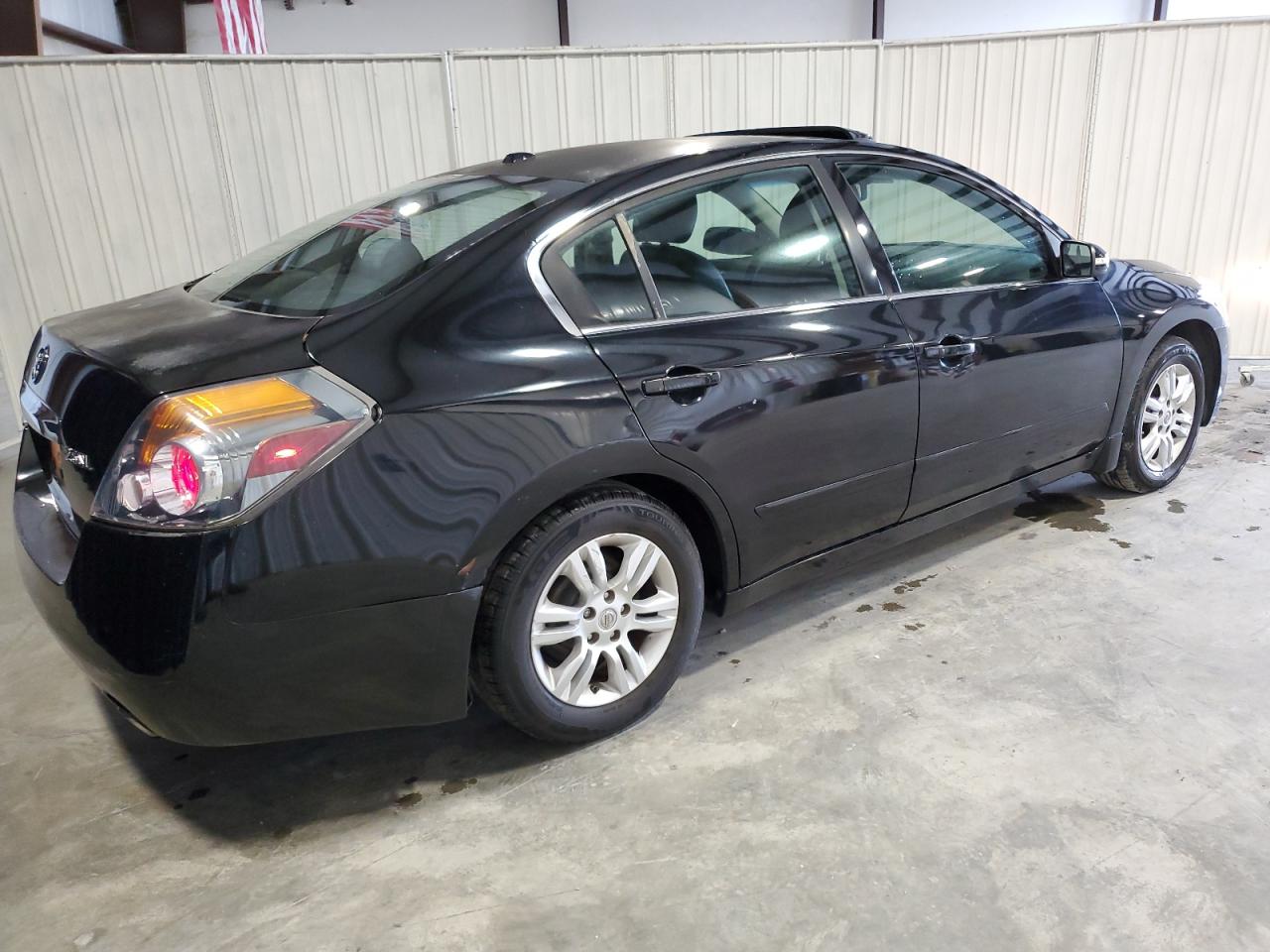 Obraz 3 z 2012 NISSAN ALTIMA BASE 2012 z VIN 1N4AL2AP7CC120101