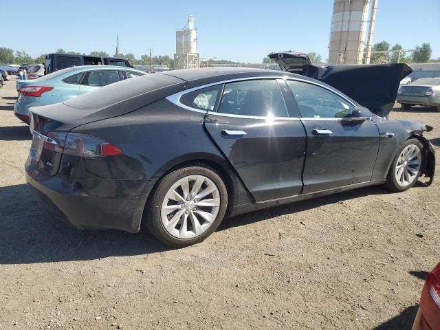 Obraz 3 z 2018 TESLA MODEL S  2018 z VIN 5YJSA1E26JF286459