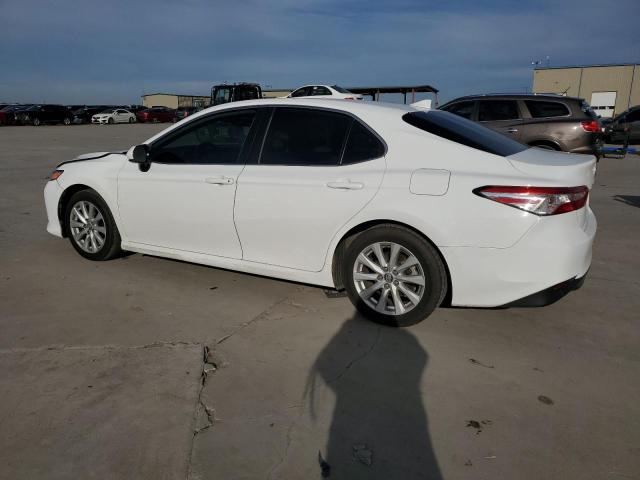 Obraz 2 z 2019 TOYOTA CAMRY L 2019 z VIN 4T1B11HK1KU251148