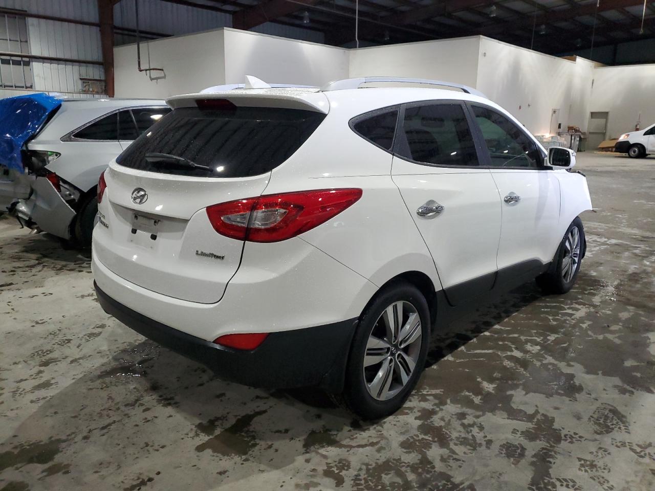 Obraz 3 z 2015 HYUNDAI TUCSON LIMITED 2015 z VIN KM8JU3AG7FU098172