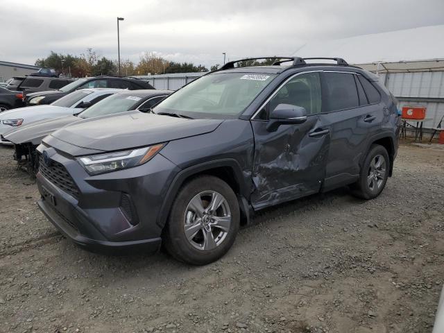 Изображение 1 2023 TOYOTA RAV4 XLE 2023 с VIN JTMRWRFV6PD189771