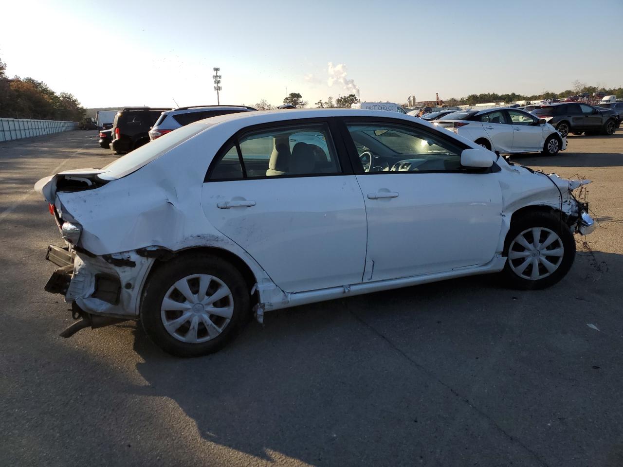 Image 3 of 2011 TOYOTA COROLLA BASE 2011 with VIN JTDBU4EE1BJ100596