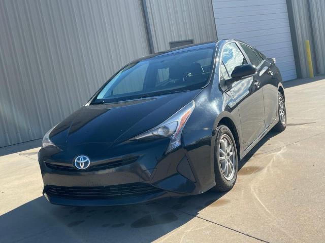 Image 2 of 2016 TOYOTA PRIUS  2016 with VIN JTDKBRFU7G3510047