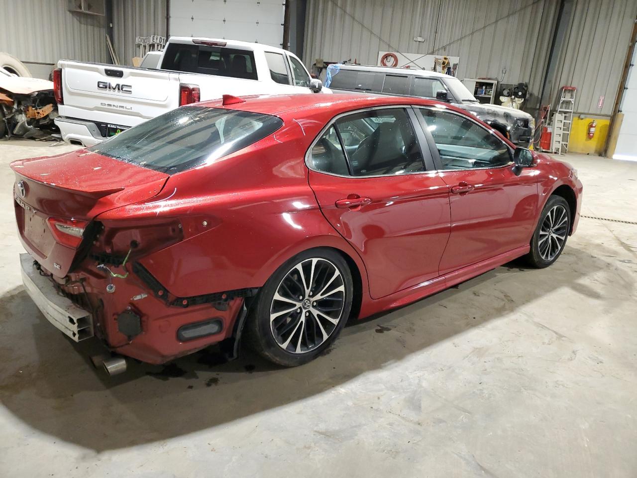 Obraz 3 z 2019 TOYOTA CAMRY L 2019 z VIN 4T1B11HK6KU170436