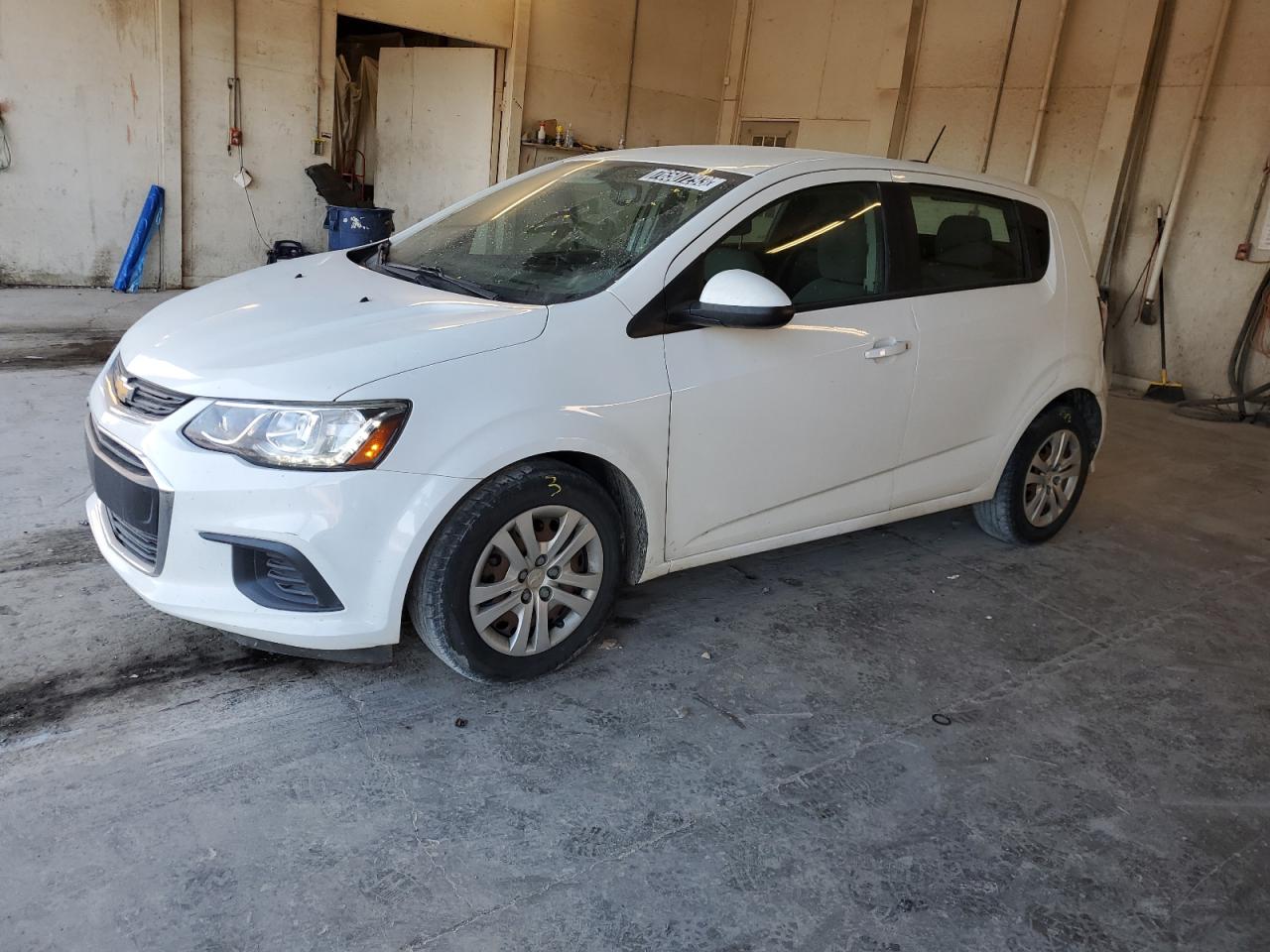 2017 CHEVROLET SONIC  2017 image