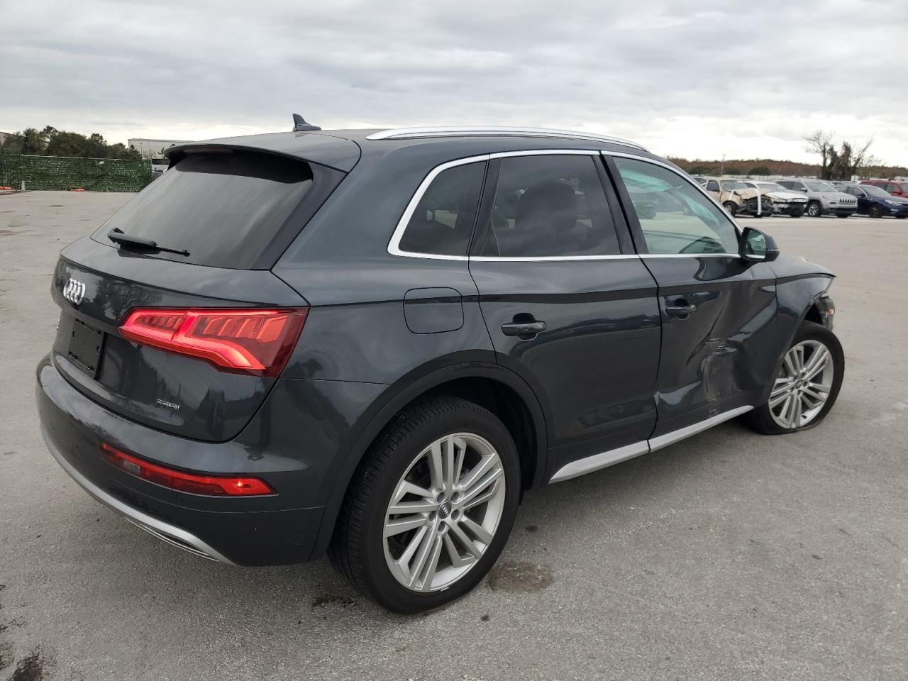 Image 3 of 2020 AUDI Q5 PREMIUM PLUS 2020 with VIN WA1BNAFY7L2059627