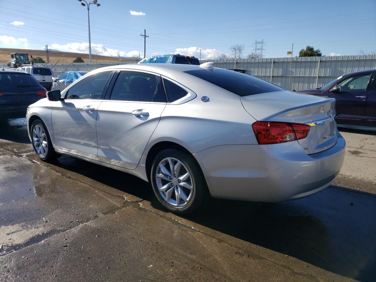 Obraz 2 z 2018 CHEVROLET IMPALA LT 2018 z VIN 2G1105S32J9109407