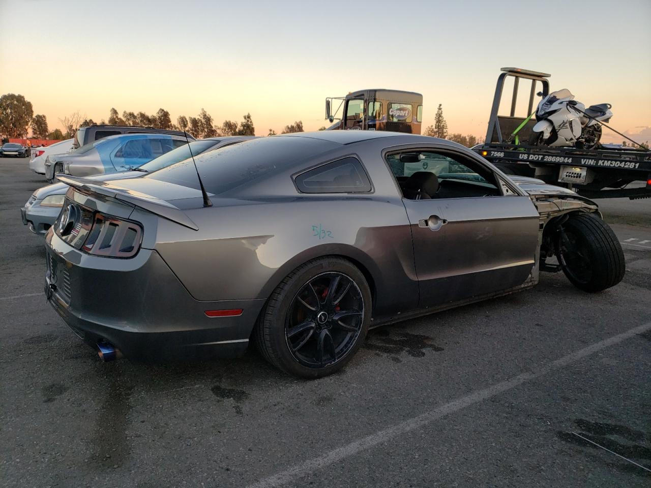 Image 3 of 2014 FORD MUSTANG  2014 with VIN 1ZVBP8AM4E5300510
